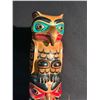 Image 2 : BEAUTIFULLY CARVED AND PAINTED 3 FIGURE TOTEM POLE BY XUUJ STAANG (BEAR PAW)