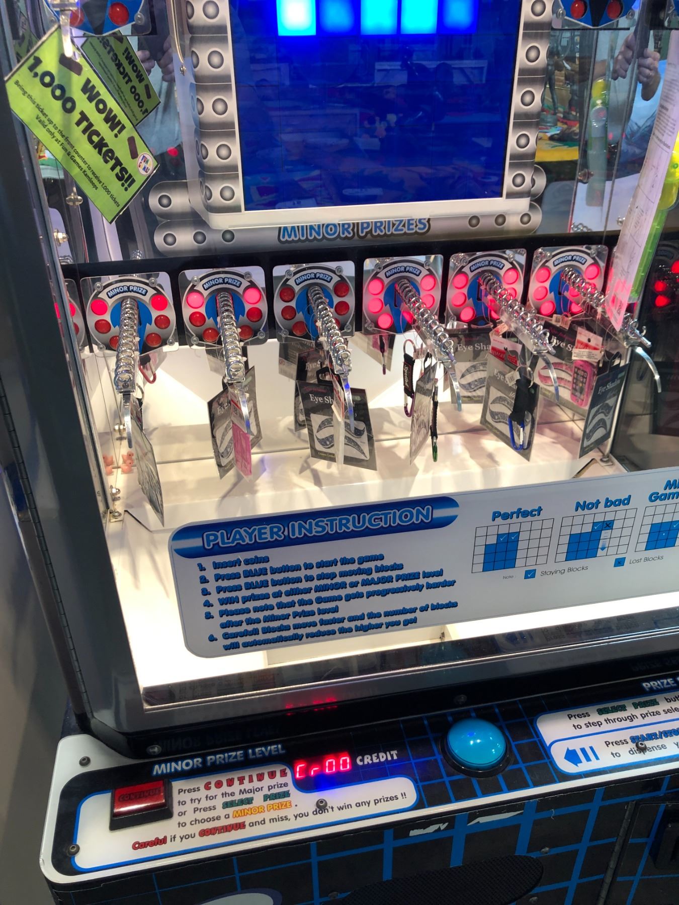 LAI GAMES STACK 'EM ARCADE GAME 29