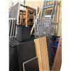 Image 2 : LARGE LOT OF METRO RACKING AND MISCELLANEOUS DISPLAY RACKING