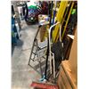Image 2 : 2 STEP LADDERS, MOPS & BROOM