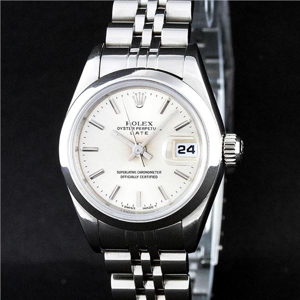 Rolex Ladies Stainless Steel Silver Index Datejust Wristwatch