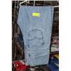 Image 1 : LEVI STRAUSS WOMENS SIZE 30LOW PRO STRAIGHT JEANS