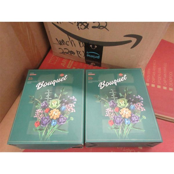 2 New Building Block Bouquets by Hello Blok