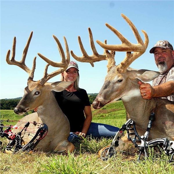 2 DAY, 3 NIGHT WHITETAIL DEER HUNT FOR ONE HUNTER - FIVE STATE CHOICE