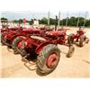 Image 3 : INTERNATIONAL HARVESTER MODEL A Farm Tractor