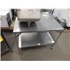 Image 1 : Stainless Steel Table On Wheels & Sink