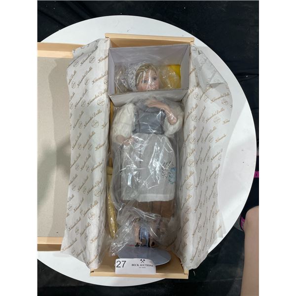 The Ashton Drake Galleries Collectible Doll "Cinderella"