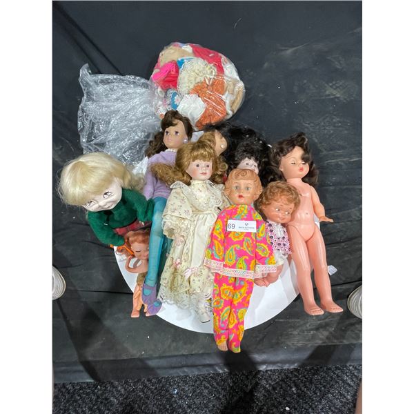 Collectable Dolls & Doll Clothes