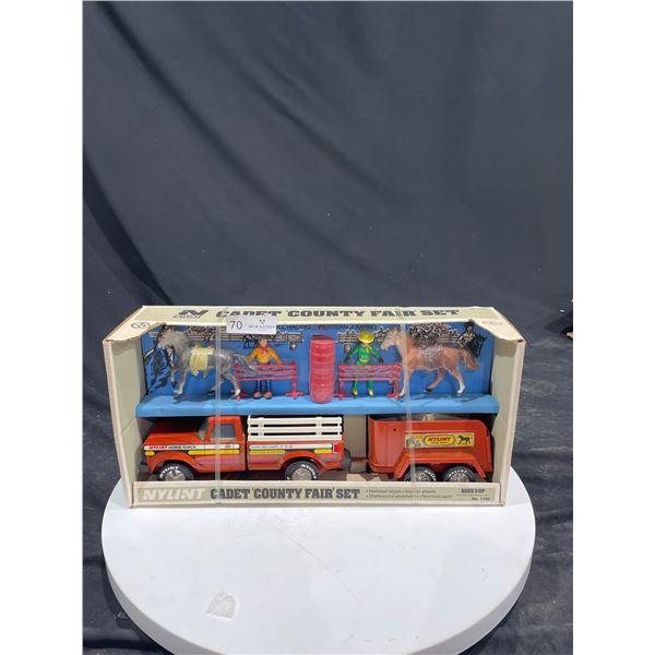 Collectable Cadet Country Fair Set
