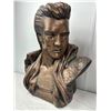 Image 2 : Elvis Busts