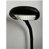 Image 2 : Verilux Floor Lamp