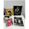 Image 2 : Elvis Collectibles