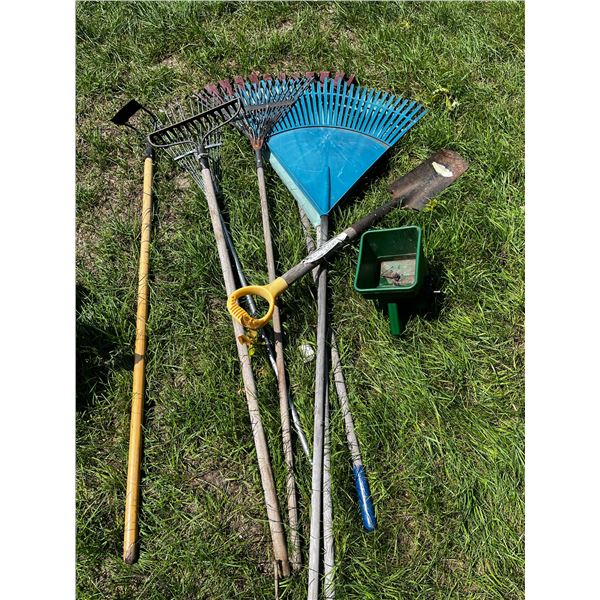 Gardening Tool Lot