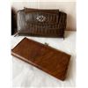 Image 2 : Leather Style Wallets