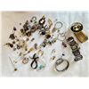 Image 1 : Assorted Costume Jewelry Lot