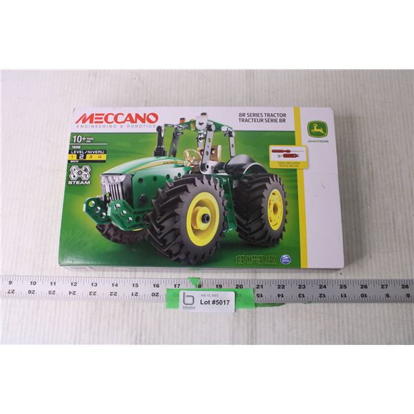 Meccano John Deere 8R Series Tractor (NIB)