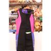 Image 3 : Women's Wet Suit - Size 11 to 12