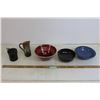 Image 1 : (3) Bowls, Pitcher, Sealable Jar
