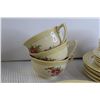 Image 9 : 28-Piece Vintage Floral Dinnerware (One Plate has Chip)