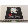 Image 1 : Betty Boop (Kiss) Tin Wall Art