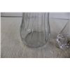 Image 4 : Oui Loaf Pan Baker + Tea Towel Set, (2) Glass Vases