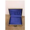 Image 4 : *Vintage Suitcase