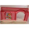 Image 7 : Little People Dollhouse with Sounds (Not Tested), Mini Brands Toys, Misc. Dollhouse Furniture