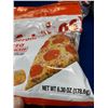 Image 4 : Combos Stuffed Snacks-Pepperoni Pizza (8 x 178.6g)