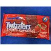 Image 2 : Twizzlers Twists-Strawberry Flavour (2 x 454g)