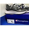 Image 2 : Champion Womens Flare Running Shoes (size 5)