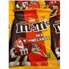 Image 2 : M&M Mix Candy (6 x 109g)