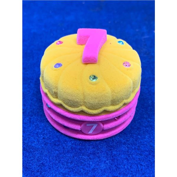 7thh Birthday Necklace and Box