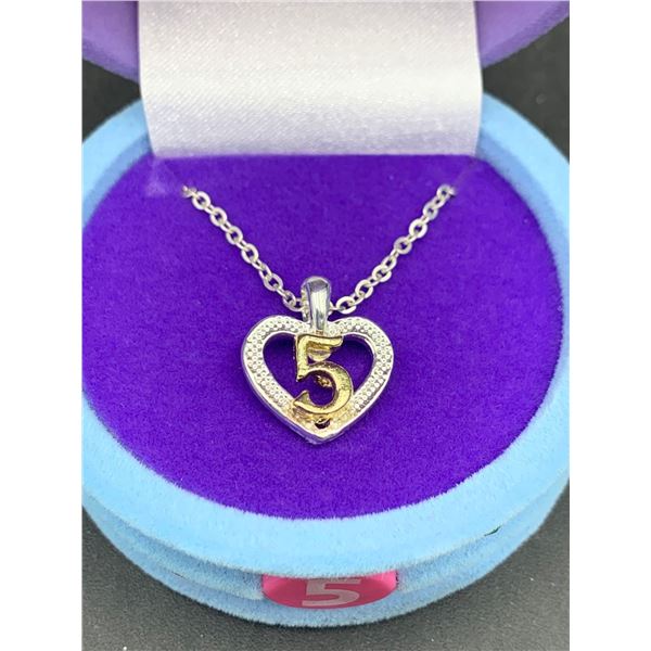 5th Birthday Heart Pendant and Cake Box