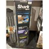 Image 2 : Shark Pet Pro Cordless Stick Vac