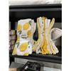 Image 2 : Lot of 14 yellow and white pattern dish towels