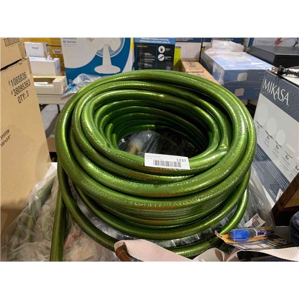 Flexon Garden Hose 30.48 m (100 ft) With Anti-Kink spinner, Crush resistant couplings & Guard-N-Grip
