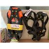 Image 2 : size small 3 pair Icetrax traction aids