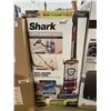 Image 1 : Shark Lift-Away anti-allergen corded vacuum