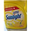 Image 2 : Sunlight w/ Lemon Essence Dishwashing Liquid 4.2L