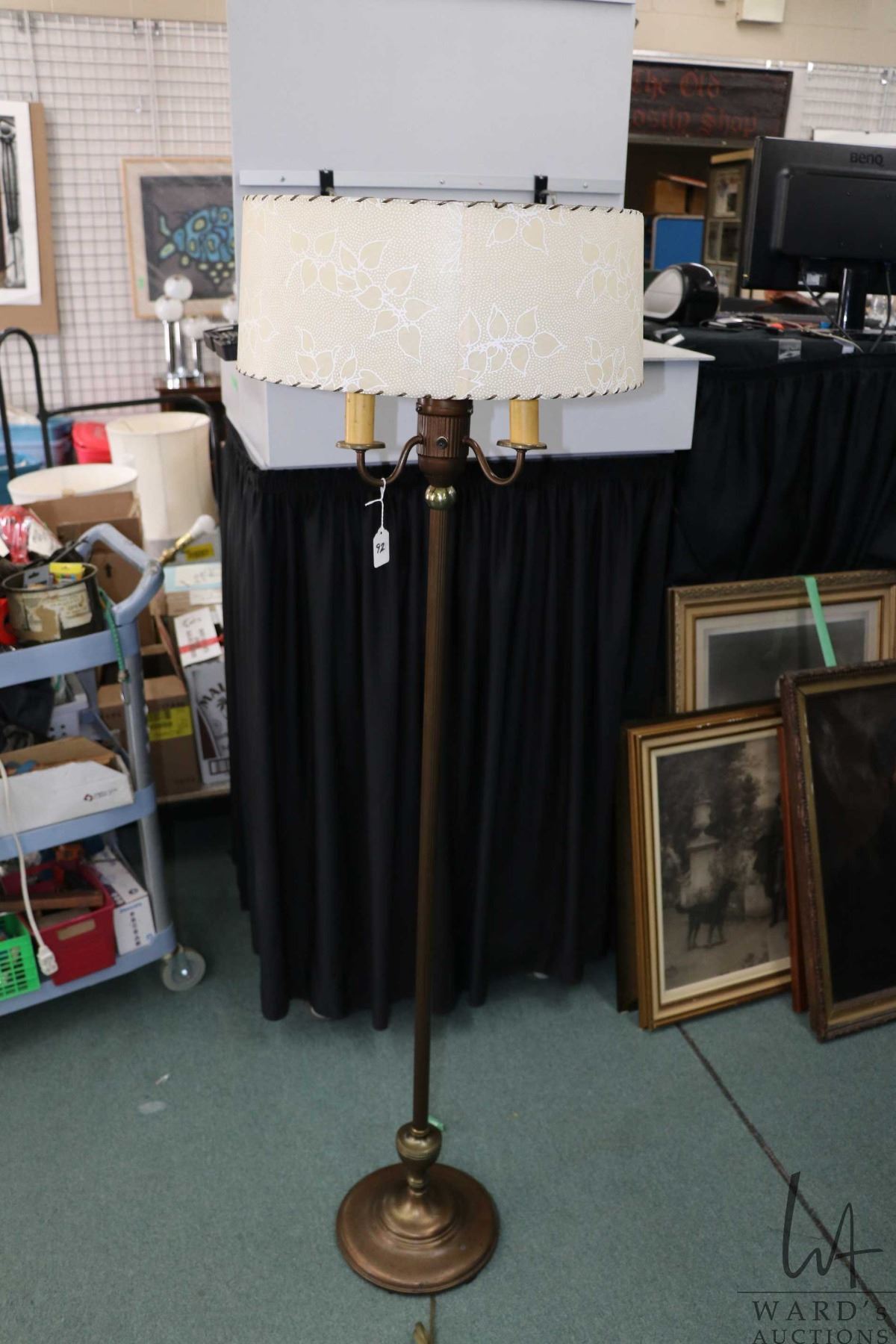 Vintage three branch tri-light with shade, working at time of cataloguing