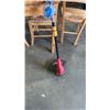 Image 2 : HOMELITE ELECTRIC WEED TRIMMER AND YOGA MAT
