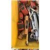 Image 8 : BIN OF VARIOUS HAND TOOLS