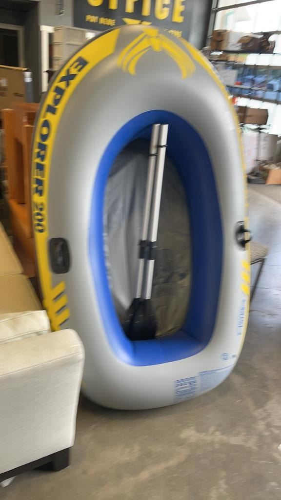 Explorer Raft Paddle EXPLORER 200 INFLATABLE RAFT WITH PADDLES