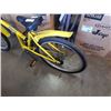 Image 2 : YELLOW LESPO FOLDING BIKE