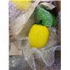 Image 8 : BOX OF VARIOUS GLASS FRUIT