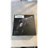 Image 1 : XBOX ONE ELITE SERIES 2 CONTROLLER - RETAIL $229