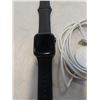 Image 3 : APPLE WATCH 40MM SERIES 5 W/ GPS AND CELLULAR, AND CHARGER - RETAIL $829