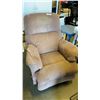 Image 1 : LA Z BOY RECLINER