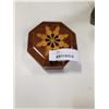 Image 2 : WOODEN INLAID BOX WITH COW HORN