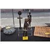 Image 1 : COLLECTION OF AFRICAN WOOD CARVINGS (3 PCS) (DOES NOT INCLUDE STAND)